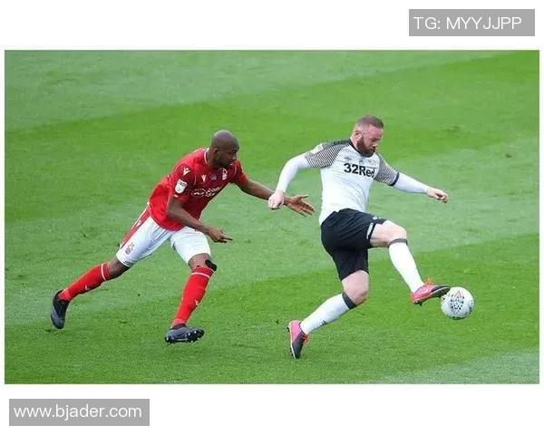 诺丁汉森林与雷丁激战成和比分揭晓精彩瞬间回顾